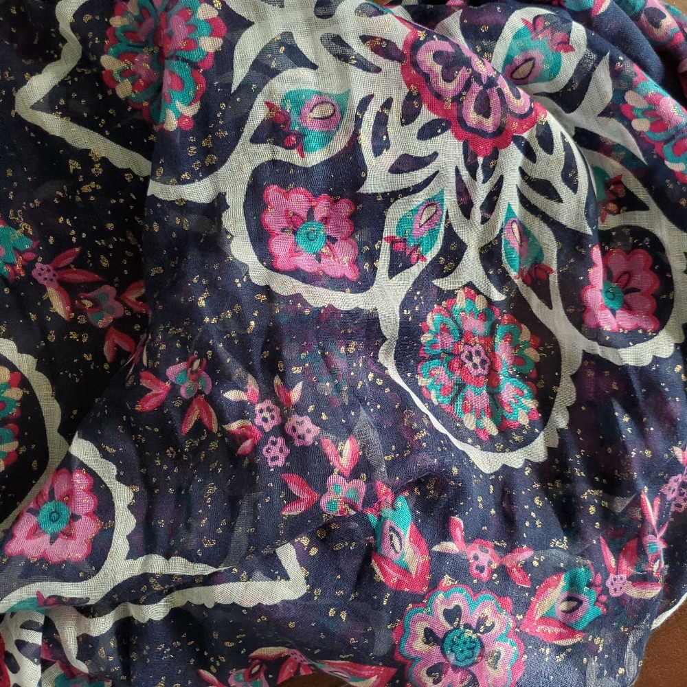Infinity loop scarf - Picture 2 of 3